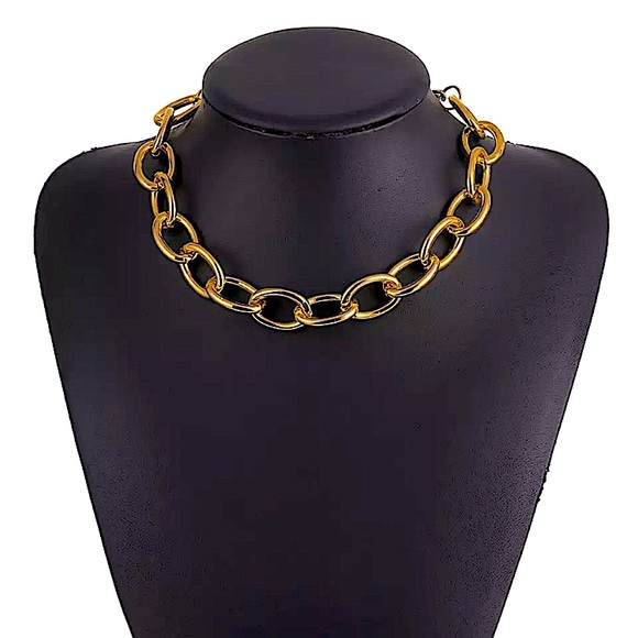 ⚜️[𝟯/$𝟯𝟴]⚜️Big Link Gold Chucky Choker NEW - Picture 6 of 10